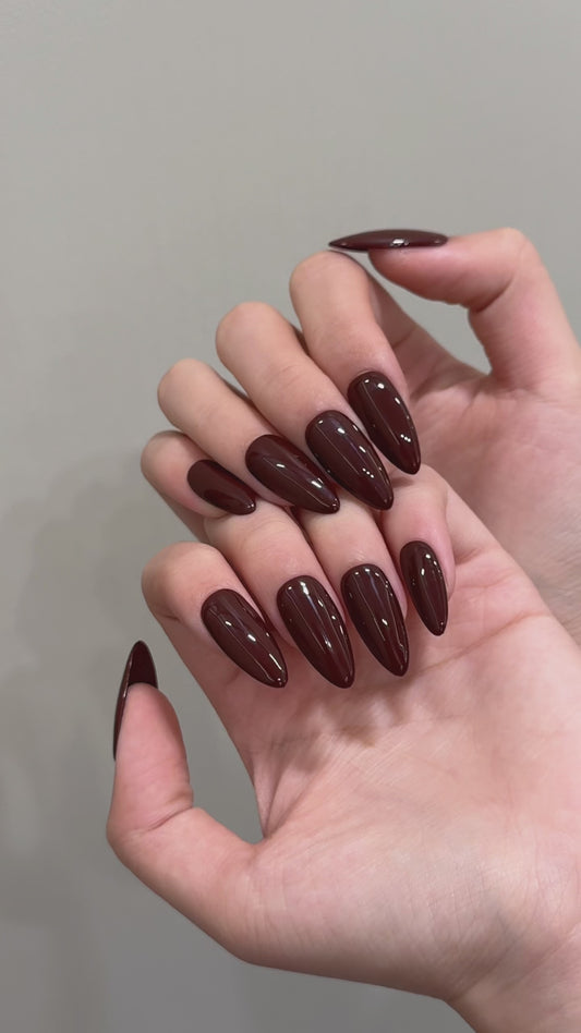 Crismon brown